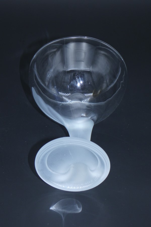 coupe à glace en verre blanche profil