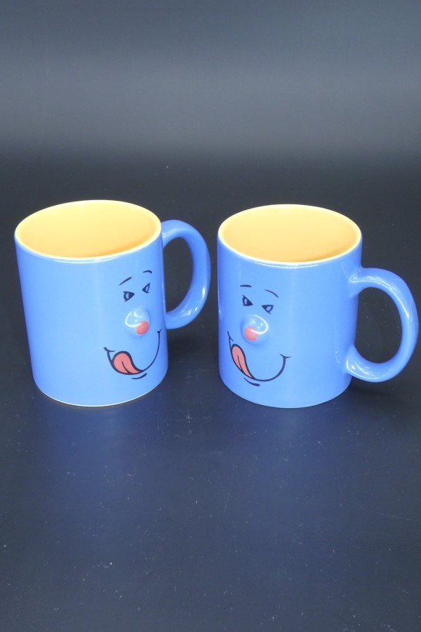 2 mugs sourires bleus face avant