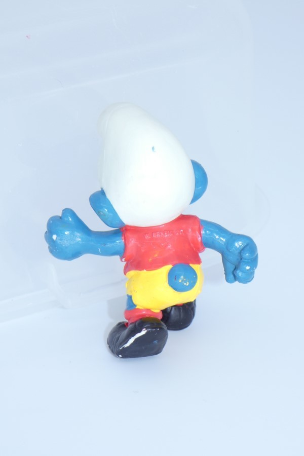 Schtroumpf footballeur vu de dos