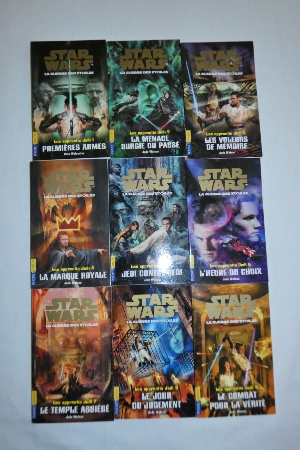 Lot 9 livres Les Apprentis Jedi couvertures