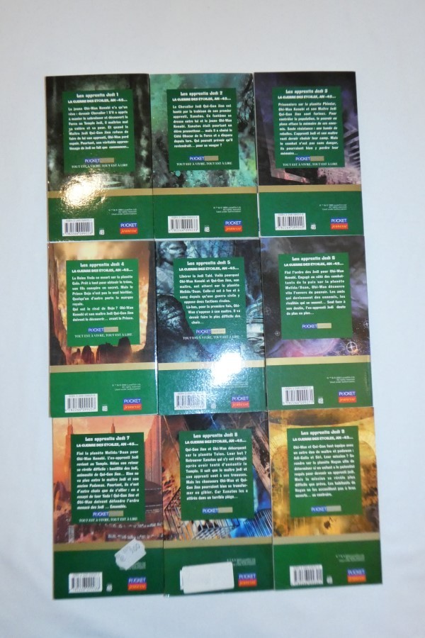 Lot 9 livres Les Apprentis Jedi dos